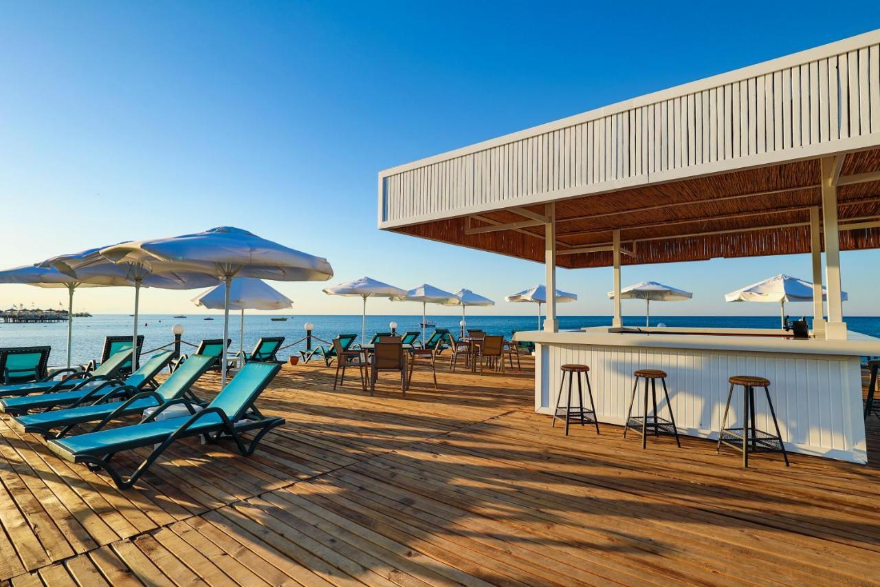 Crystal Centro Resort - Ultimate All Inclusive 안탈리아 외부 사진