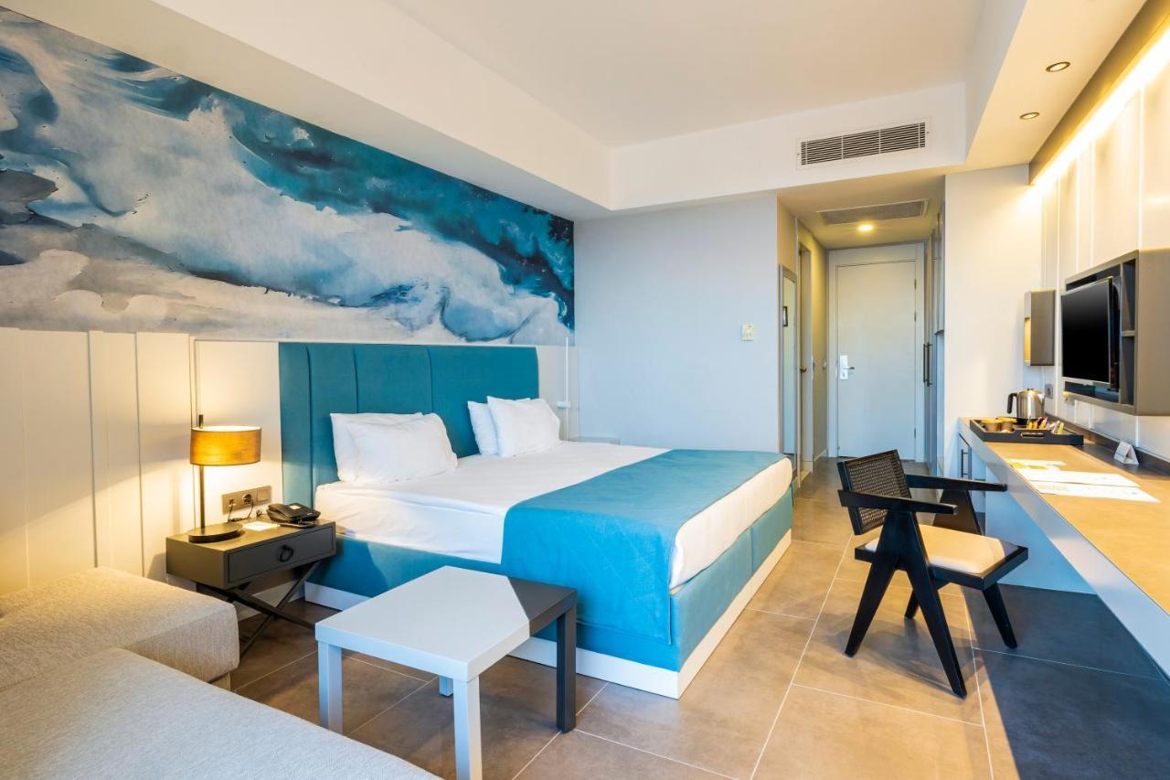 Crystal Centro Resort - Ultimate All Inclusive 안탈리아 외부 사진